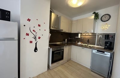 Аренда комфортной квартиры, центр Варны, Болгария